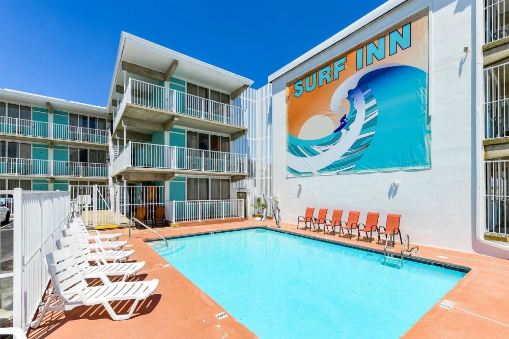 Surf Inn Suites