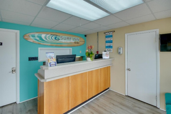 Surf Inn Suites image 6